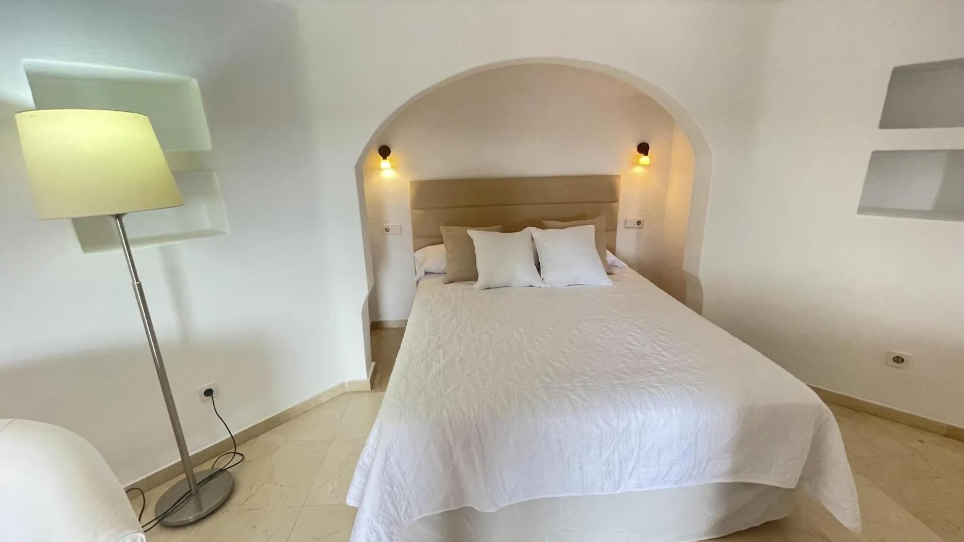 Apartment 501.Serene Studio With Large Terrace And Pool San Miguel de Abona